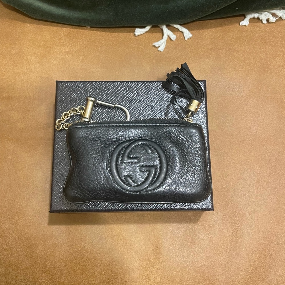 Gucci keychain wallet
